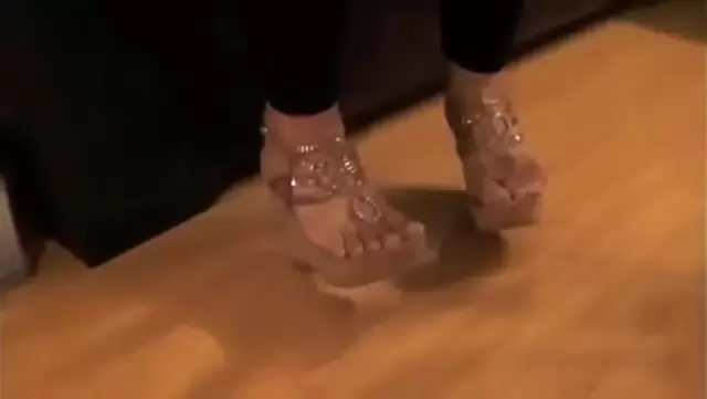 Armenian beauty loves fetish play